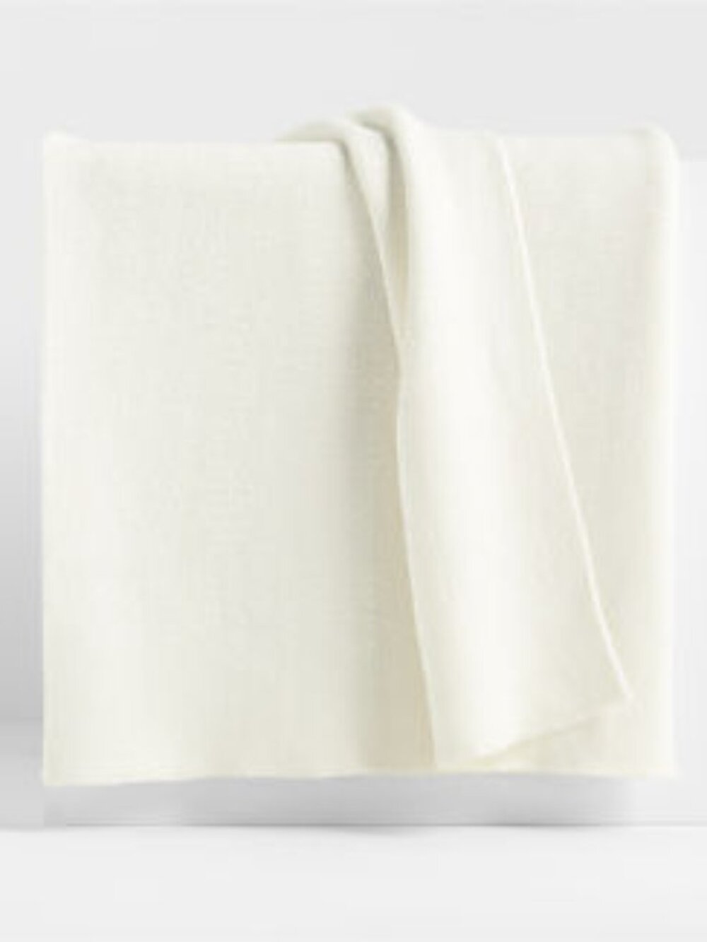 Calda Chantilly 70"x55" Pampas Ivory Throw Blanket